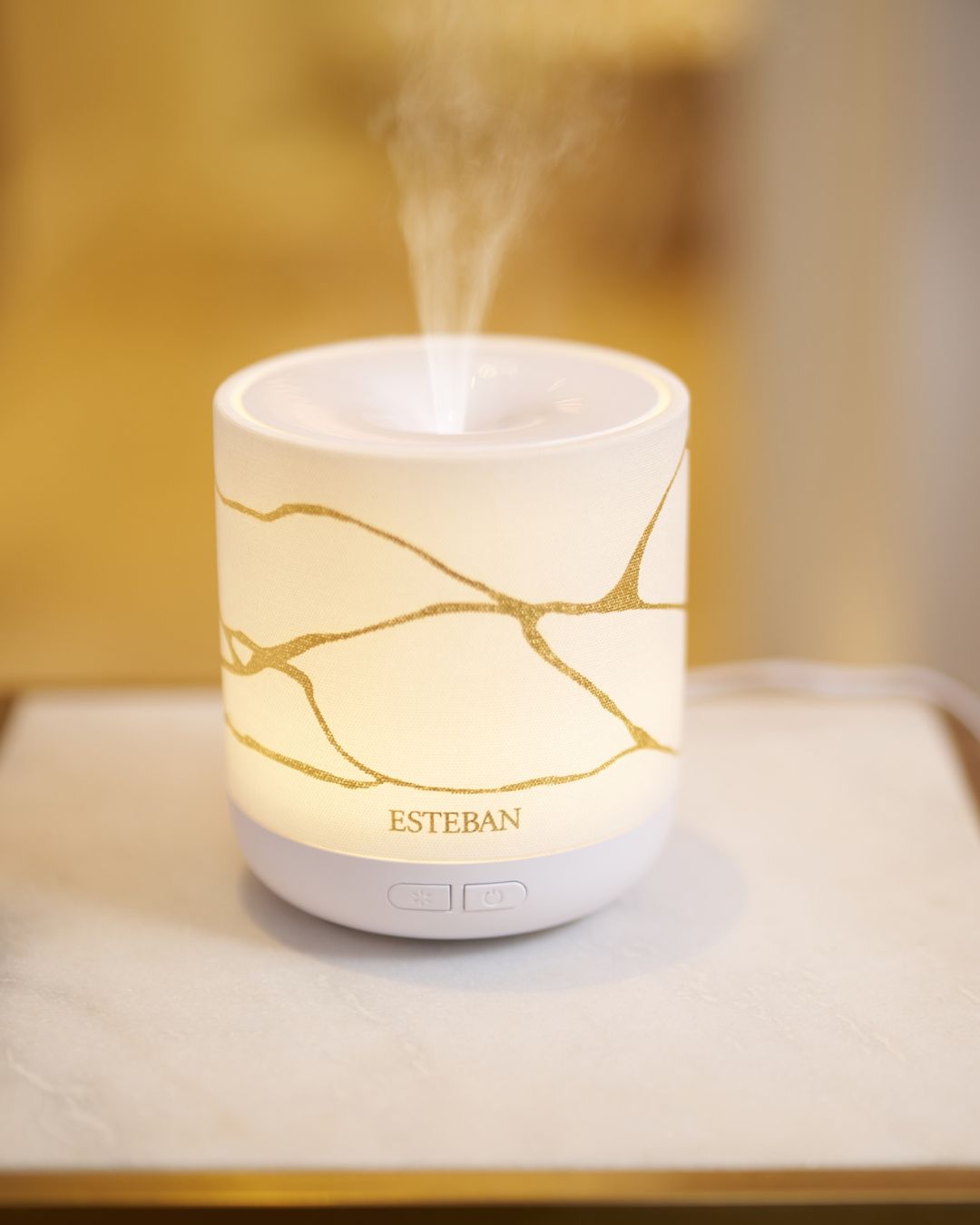 Fragrance mist diffuser - White & Gold Edition