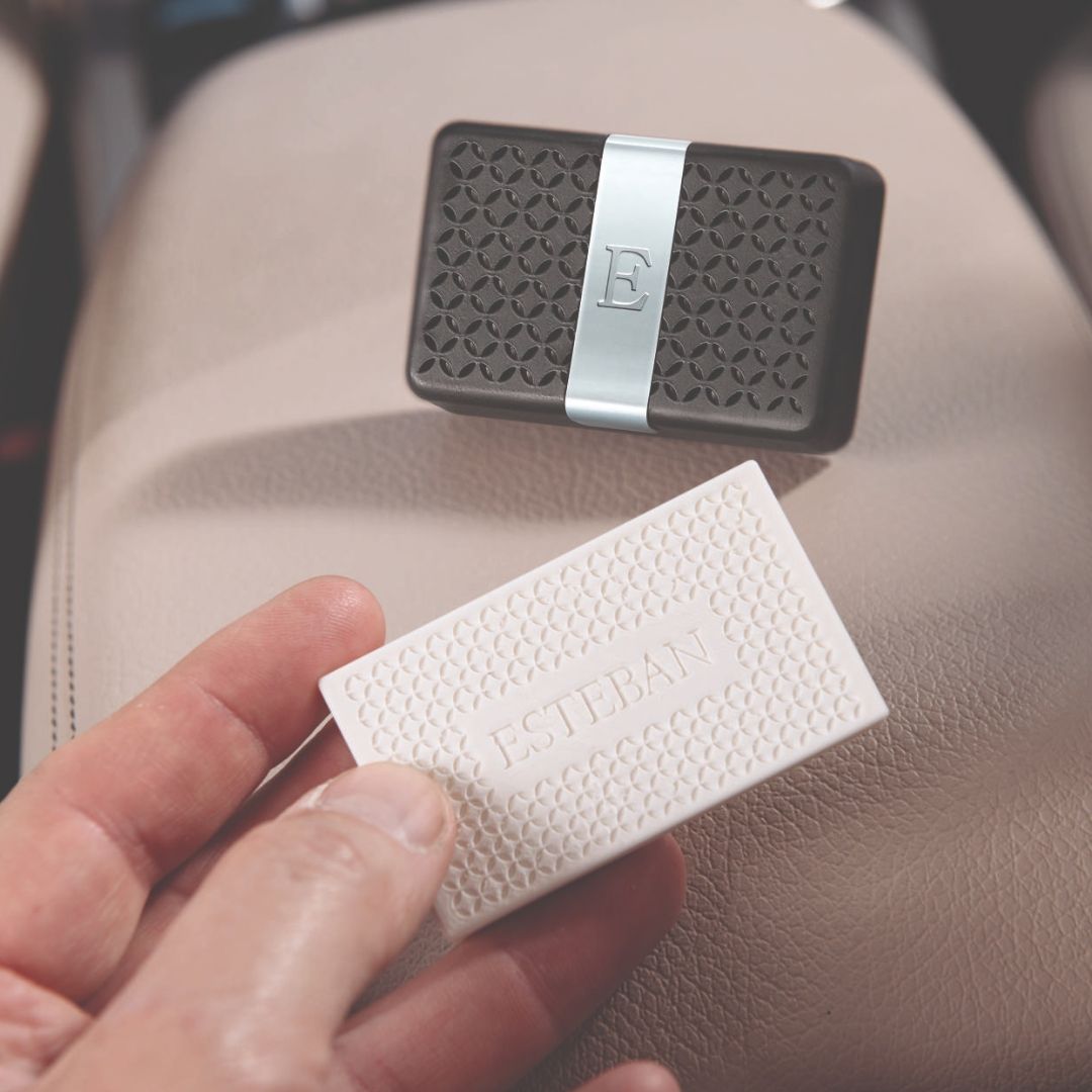 Recharge pour diffuseur de voiture & pochette à parfum - Figue Noire