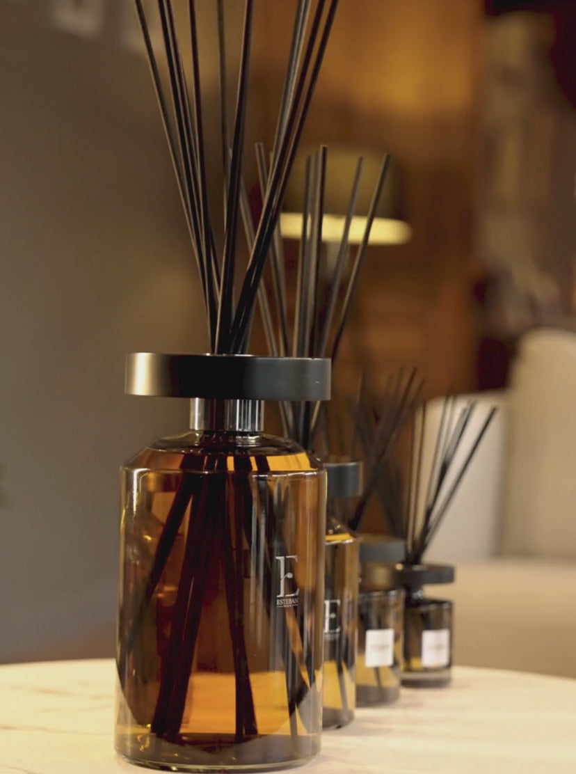 Creator Perfumer of home fragrances - Estéban Paris Parfums
